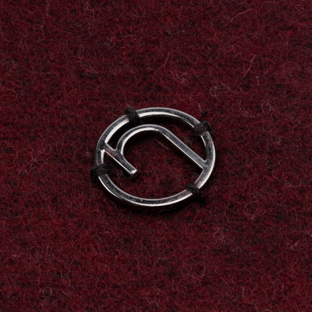 Newonce Шарфы Артикул 15986.52 Шарф Charming, коричневый с оранжевым на складе 3 шт по цене 4&nbsp;048 ₽