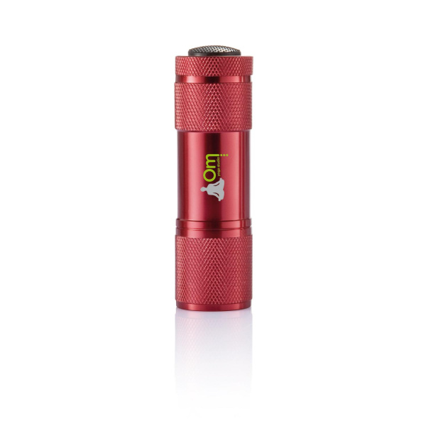 XD Collection Фонари Артикул P513.274 Алюминиевый фонарик Quattro, красный на складе 99 шт по цене 300 ₽