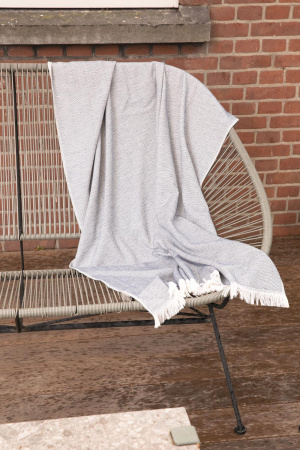 Ukiyo Накидки Артикул P453.802 Накидка Ukiyo Hisako из хлопка AWARE™, 100x180 см на складе 6 шт по цене 4&nbsp;560 ₽