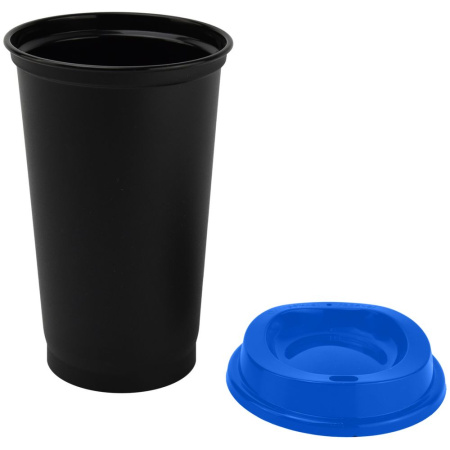 сделано в России Стаканы Артикул 20996.40 Стакан с крышкой Color Cap Black, черный с синим на складе 3042 шт по цене 239 ₽