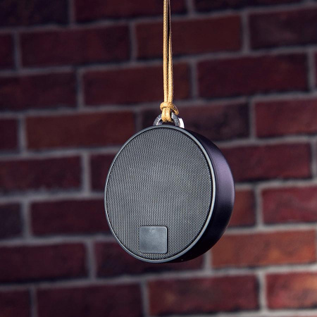 Happy gifts Колонки Артикул 26500 35 Портативная bluetooth-колонка STRAP на складе 241 шт по цене 981 ₽