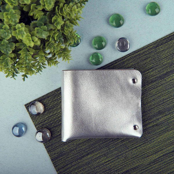 Happy gifts Портмоне Артикул 34003 47 Портмоне кожаное  LOFT SILVER на складе 215 шт по цене 1&nbsp;000 ₽