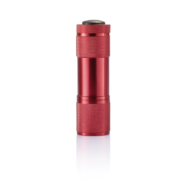 XD Collection Фонари Артикул P513.274 Алюминиевый фонарик Quattro, красный на складе 99 шт по цене 300 ₽