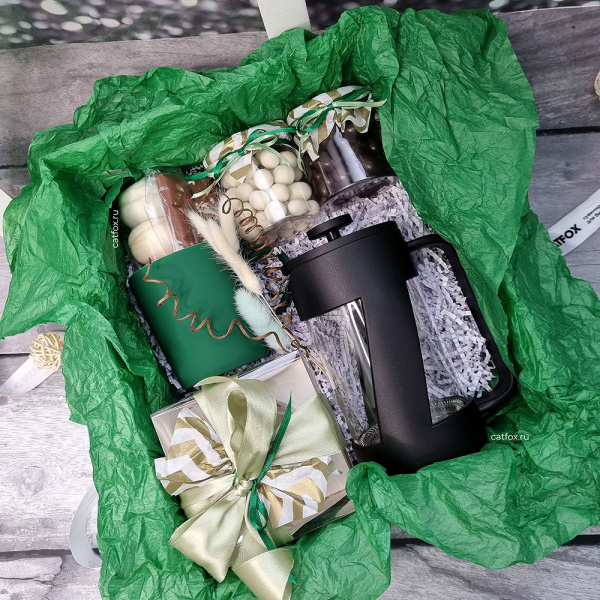  Наборы Артикул 2211139 Подарочный набор Зеленое чаепитие на складе  шт по цене 3&nbsp;650 ₽